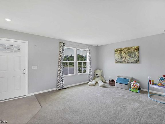 4th image of 7825 Chesterfield Dr