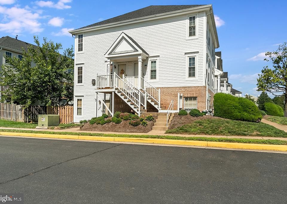 1st image of 7930 Calvary Ct #143