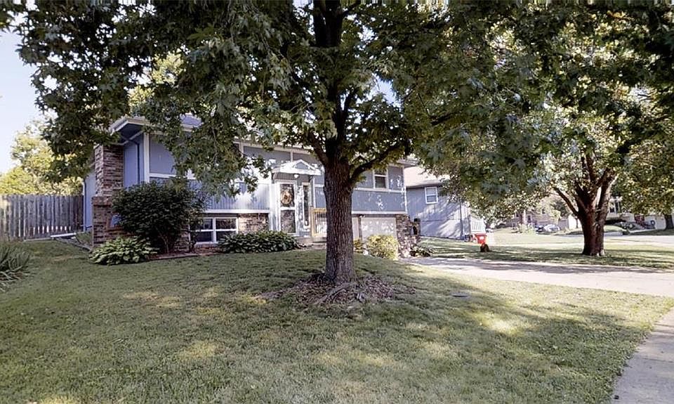 1st image of 2928 Iva Dr