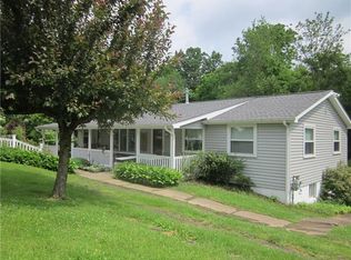 1337 Hancock Ave, Vandergrift, PA 15690