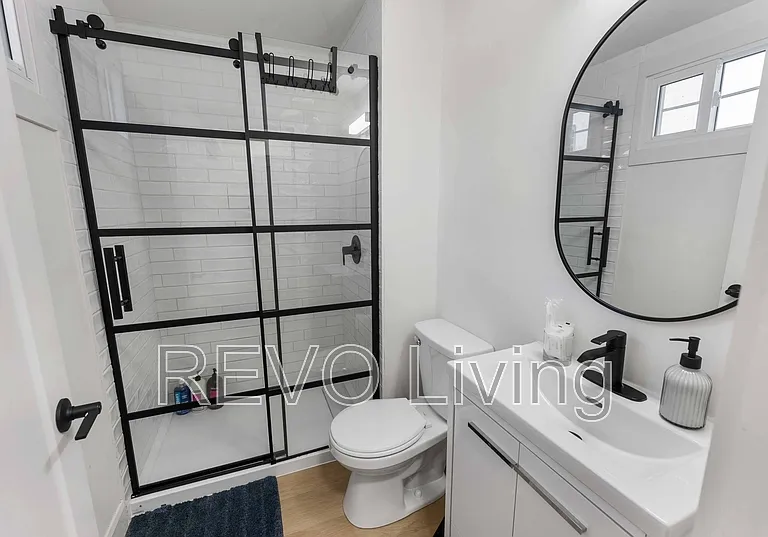 7701 Lundys Ln #19 — Photo 5