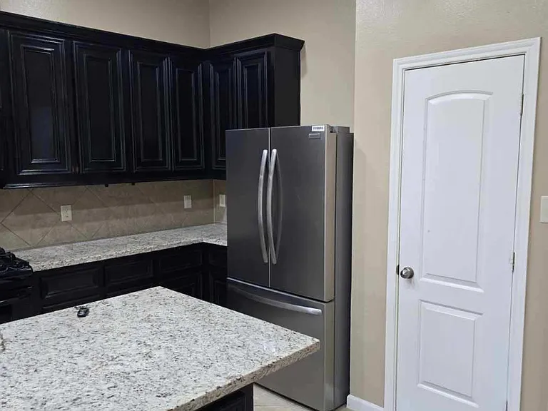 27511 Gatlin Ln — Photo 17