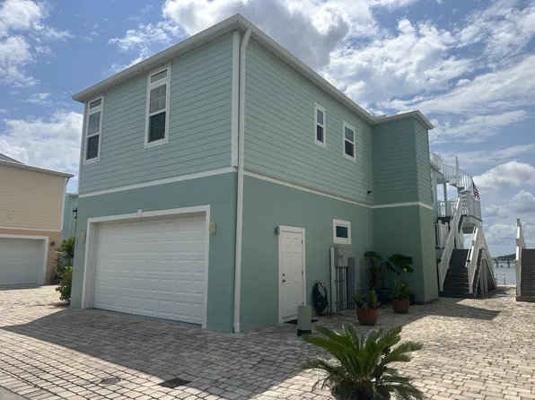 427 S Intercoastal Dr #427, Jensen Beach, FL 34957
