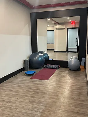 Rented by City Vista Inc | media 17