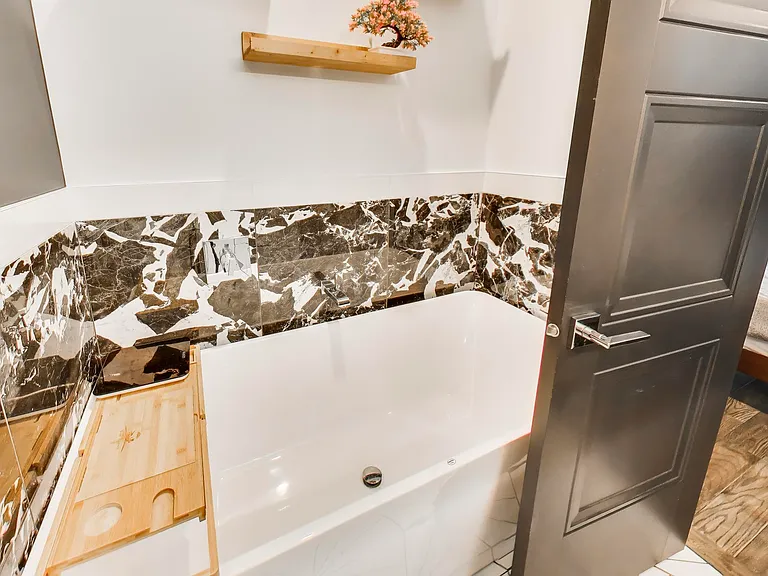 3740 N Clifton Ave #2 — Photo 14