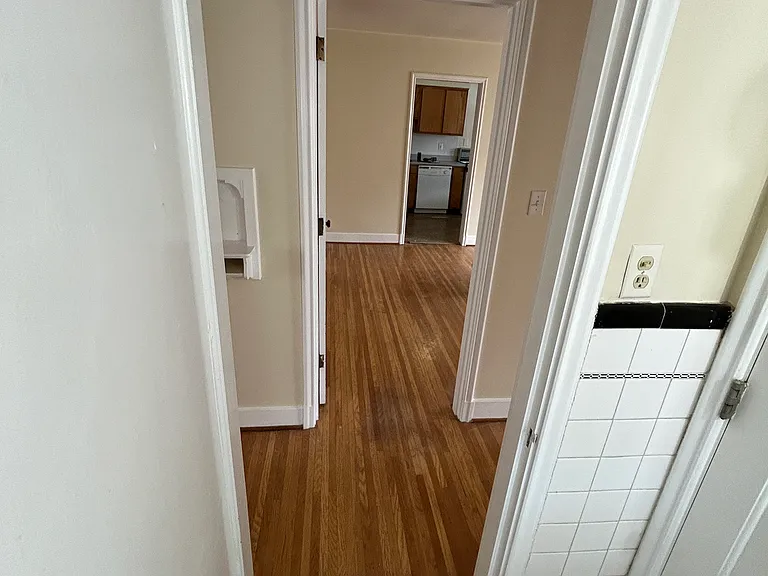 2116 Emerson Ave #4 — Photo 6