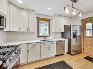 2439 W Winona St, Chicago, IL 60625