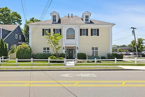57 Dedham Ave #201 Photo 1