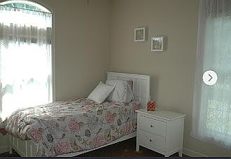 4th image of 15715 Cloverleaf Ct