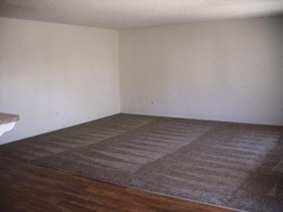 2nd image of 8202 Ashgrove Dr APT 16