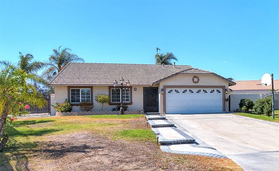1st image of 15028 Manzanita Dr