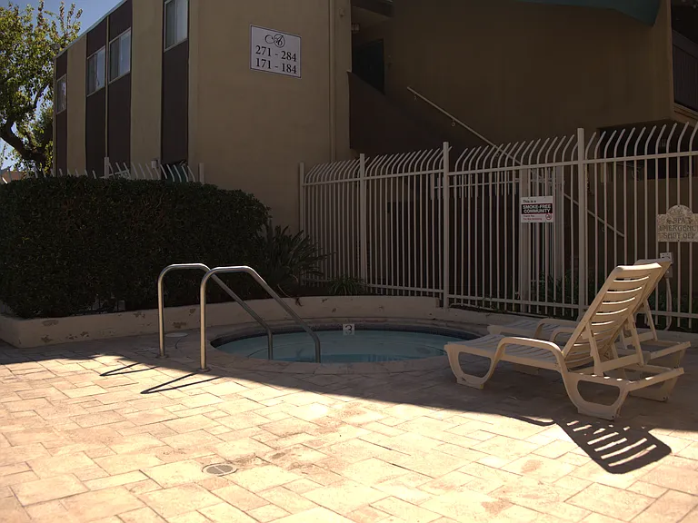 3456 Castle Glen Dr #273 — Photo 14
