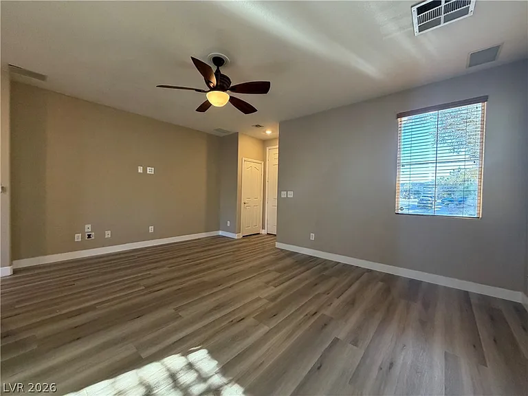 11612 Kindsland St — Photo 4