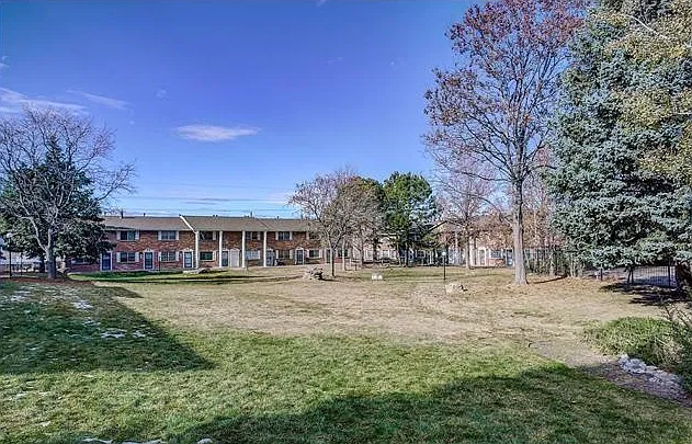 13918 E Utah Cir