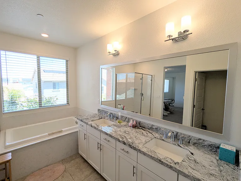 12759 Montbrook Way — Photo 12