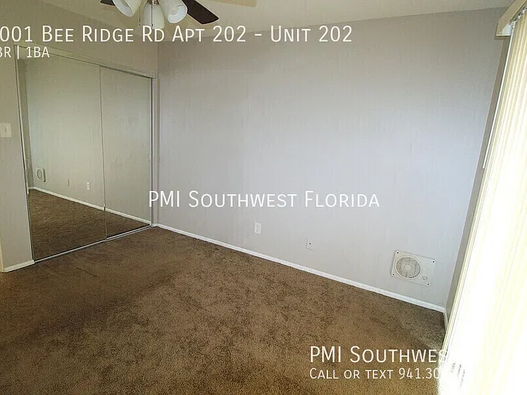 3001 Bee Ridge Rd #202 — Photo 5