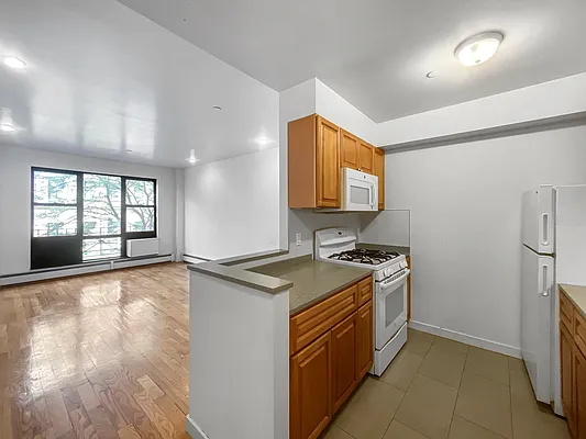 Rented by Skyward | media 9