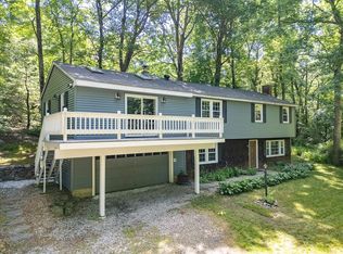 92 Harbor St, Pepperell, MA 01463
