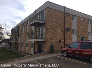 1369 14th St W APT 16, Dickinson, ND 58601