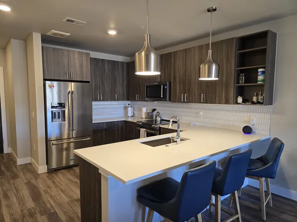 20 Wilcox St #513, Castle Rock, CO 80104