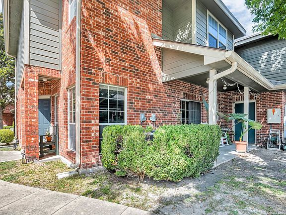 3rd image of 50 Chapel Hill Circle #50