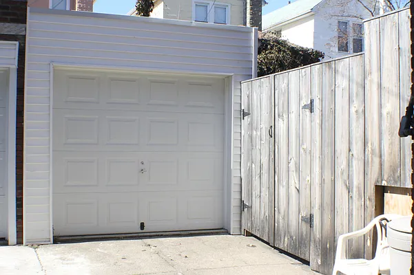 Sold by Fillmore | media 9