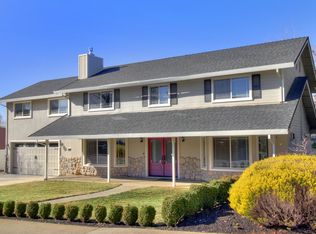 1132 River Rock Dr, Folsom, CA 95630