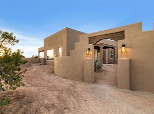8 Encantado Cir, Santa Fe, NM 87508