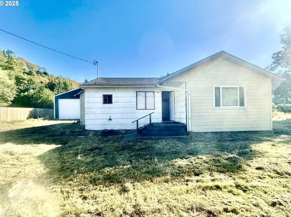 24275 Bunn Creek Rd, Cloverdale, OR 97112