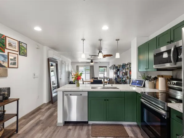 801 Kakala St APT 1304, Kapolei, HI 96707