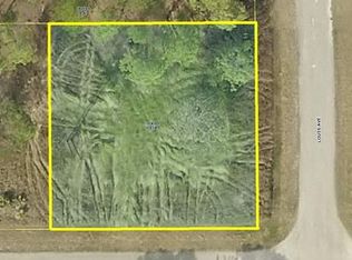 4007 E 9th St, Lehigh Acres, FL 33972