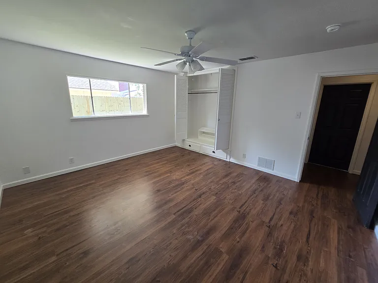 441 Montclair Dr — Photo 18