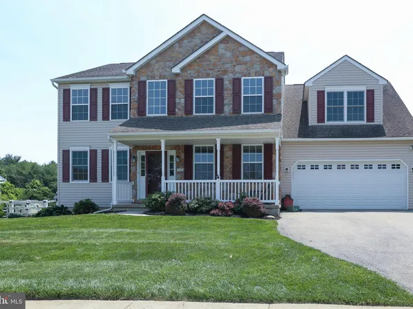 115 Brinton Dr, East Fallowfield, PA 19320