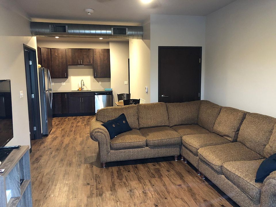 2nd image of 1390 NW 18th St APT 208