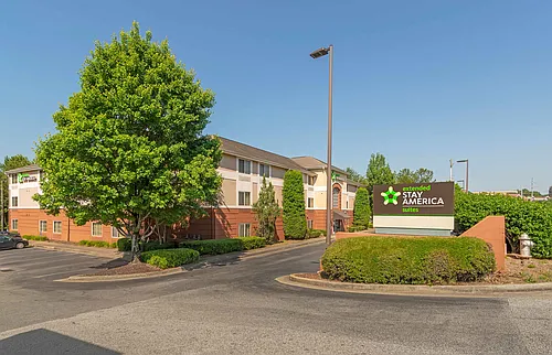 Atlanta - Marietta - Wildwood Photo 1