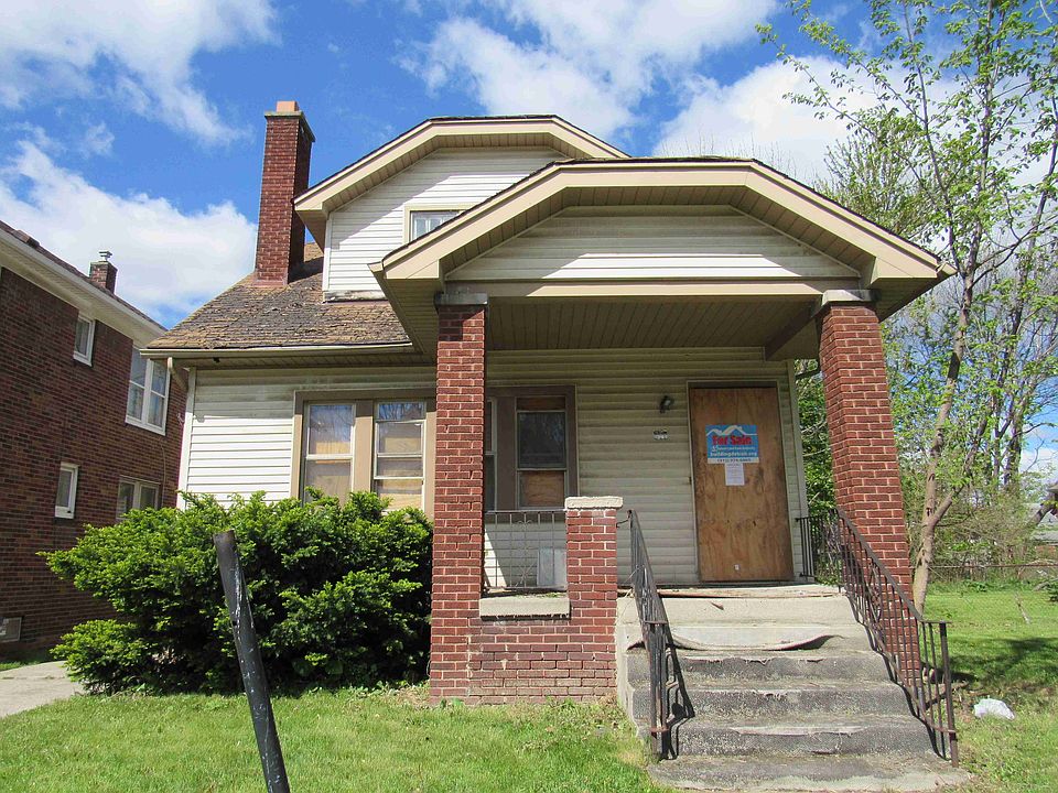 8267 Wisconsin