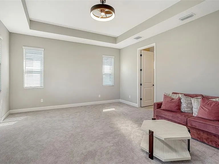 16905 Sweetwater Village Dr — Photo 20