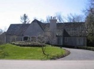 5415 Bristol Parke Dr #1, Clarkston, MI 48348
