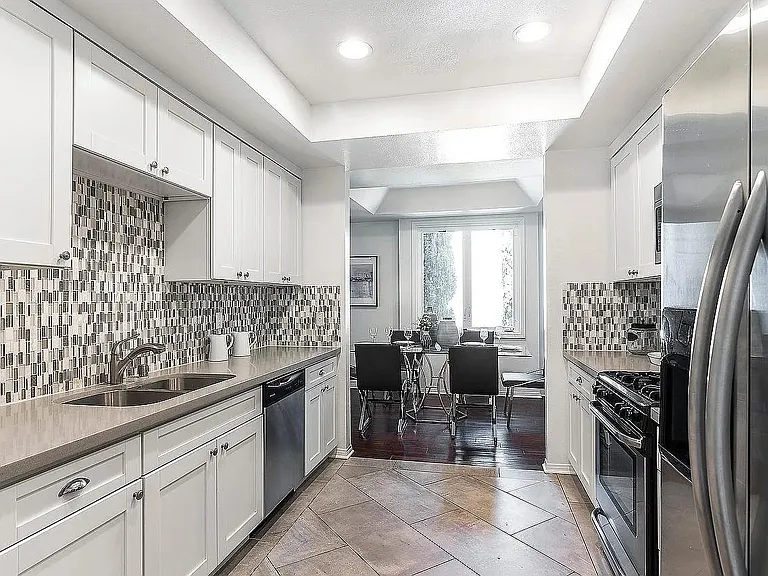 1650 Veteran Ave #204 — Photo 7