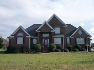 1136 Wakefield Farm Rd, Zebulon, NC 27597