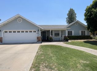 1813 N Oracle, Mesa, AZ 85203