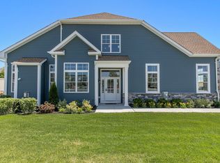 148 Celine Ln #22, Yaphank, NY 11980