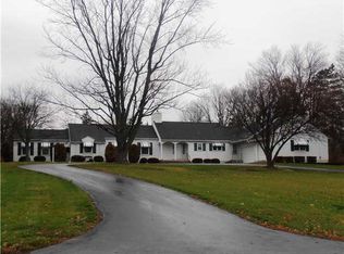 1016 E River Dr, Defiance, OH 43512