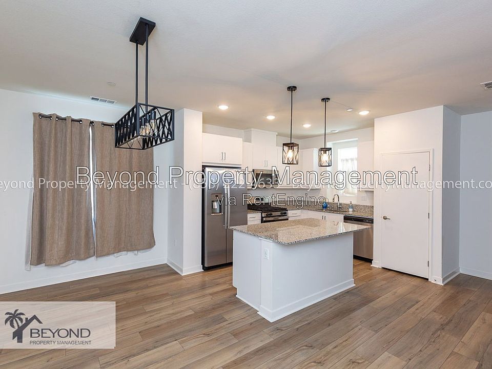 1st image of 5461 Seacliff Pl #72
