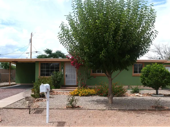 207 3RD Street, Huachuca City, AZ 85616
