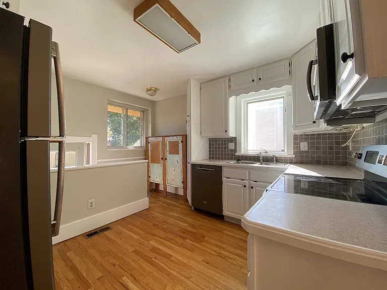808 S Grant St — Photo 10