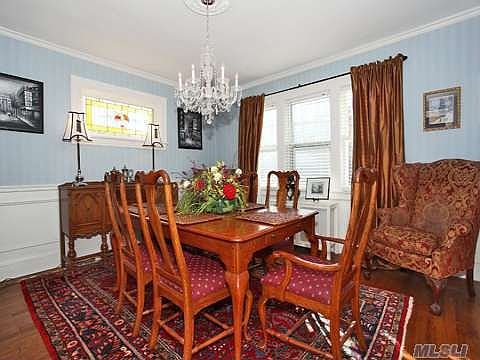 4th image of 17 Chestnut St