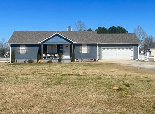 74 Whispering Winds Ct, Fort Valley, GA 31030