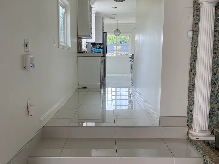 349 Victory Ct — Photo 8