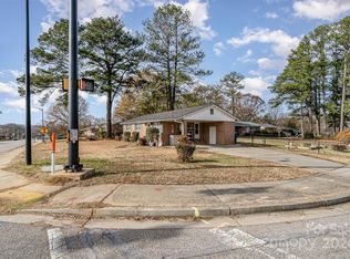 906 Cherry Rd, Rock Hill, SC 29732